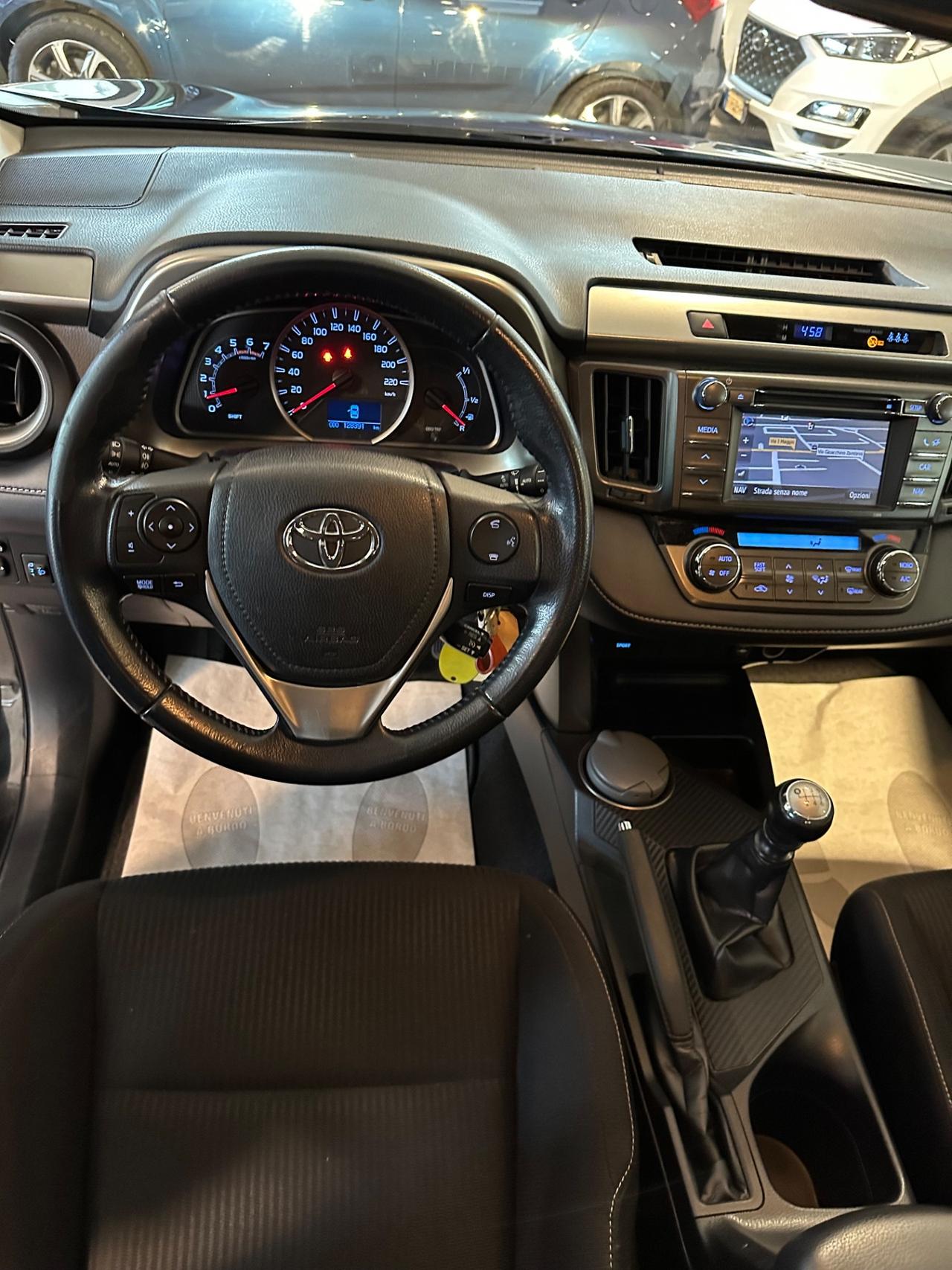 Toyota RAV 4 RAV4 2.2 D-4D 4WD Lounge