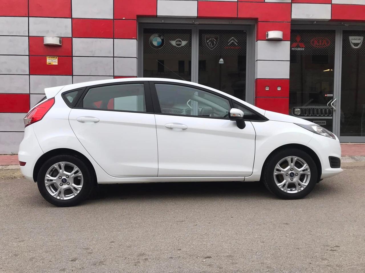 Ford Fiesta 1.5 TDCi 75CV 5 porte