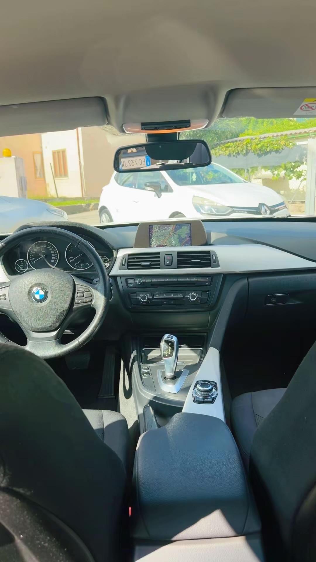 Bmw 318 318d Touring Luxury