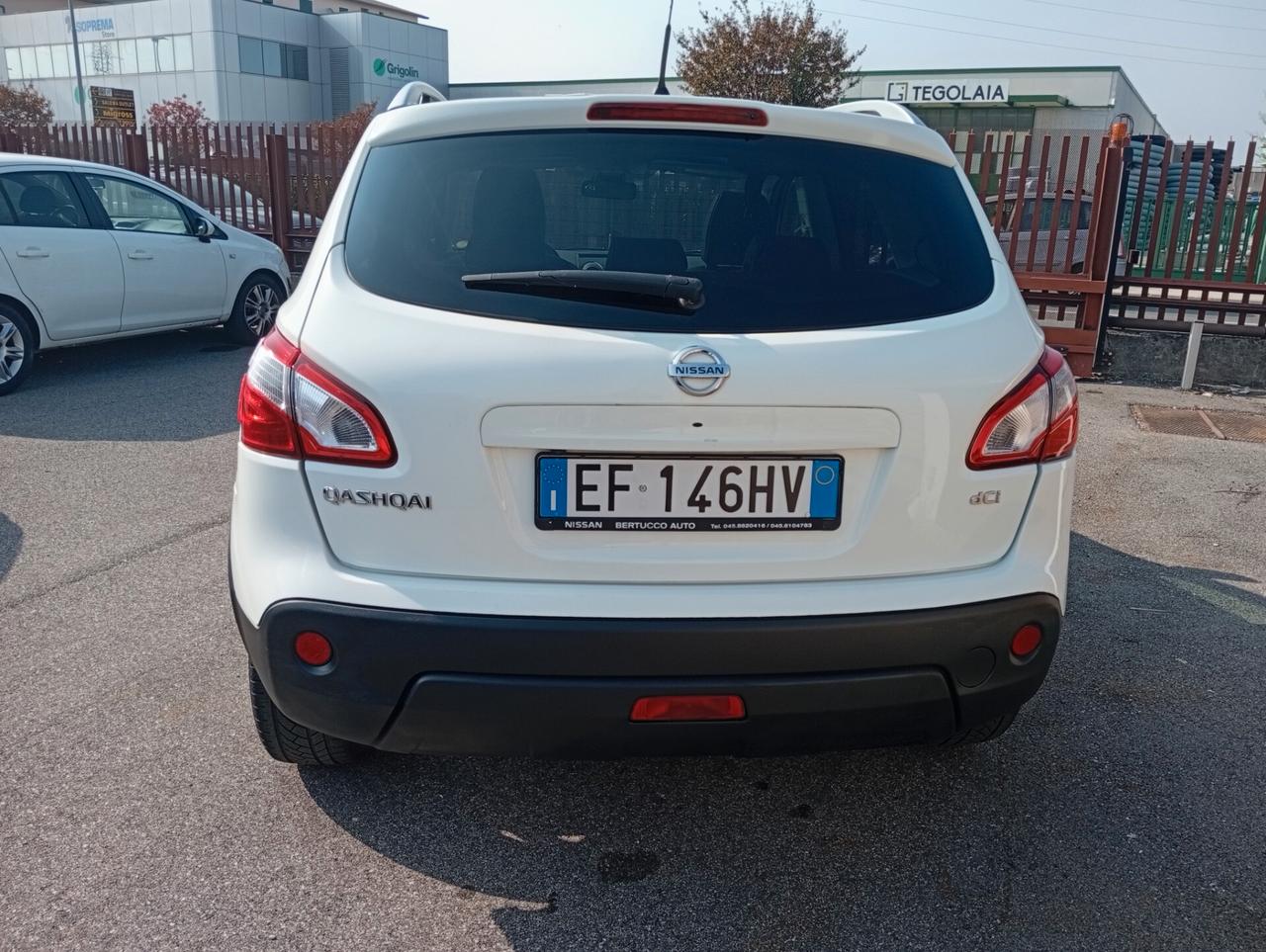 Nissan Qashqai 2.0 dCi DPF Tekna 4x4