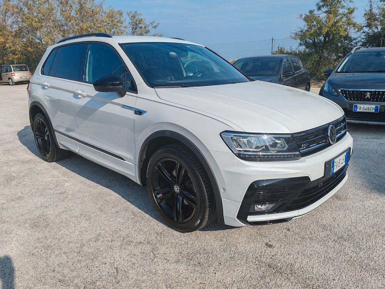 Volkswagen Tiguan 2.0 TDI DSG 4MOTION Sport R-line