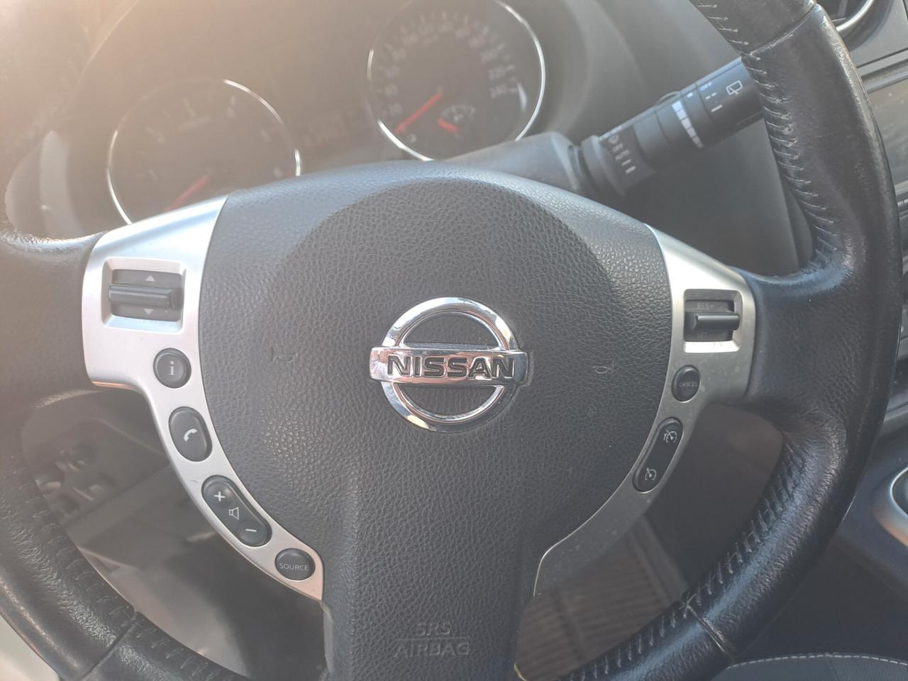 NISSAN QASHQAI +2