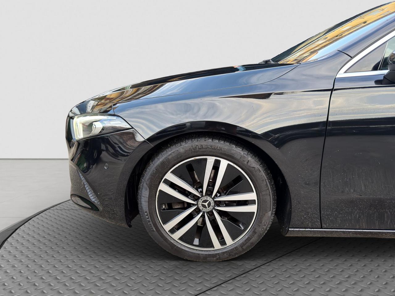 Mercedes-benz A 180 d 2.0 116cv Sport automatica 2021