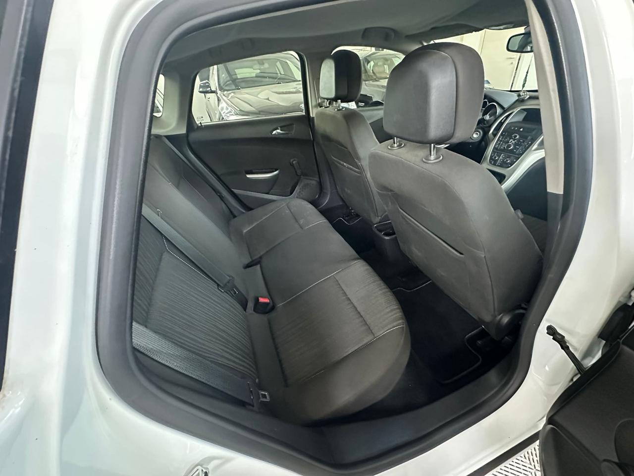 Opel Astra 1.7 CDTI 110CV 5 porte Cosmo