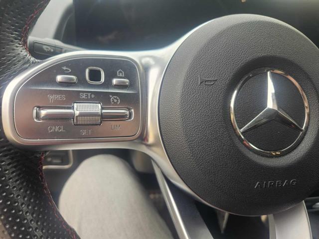 MERCEDES-BENZ GLB 200 d Automatic AMG Line