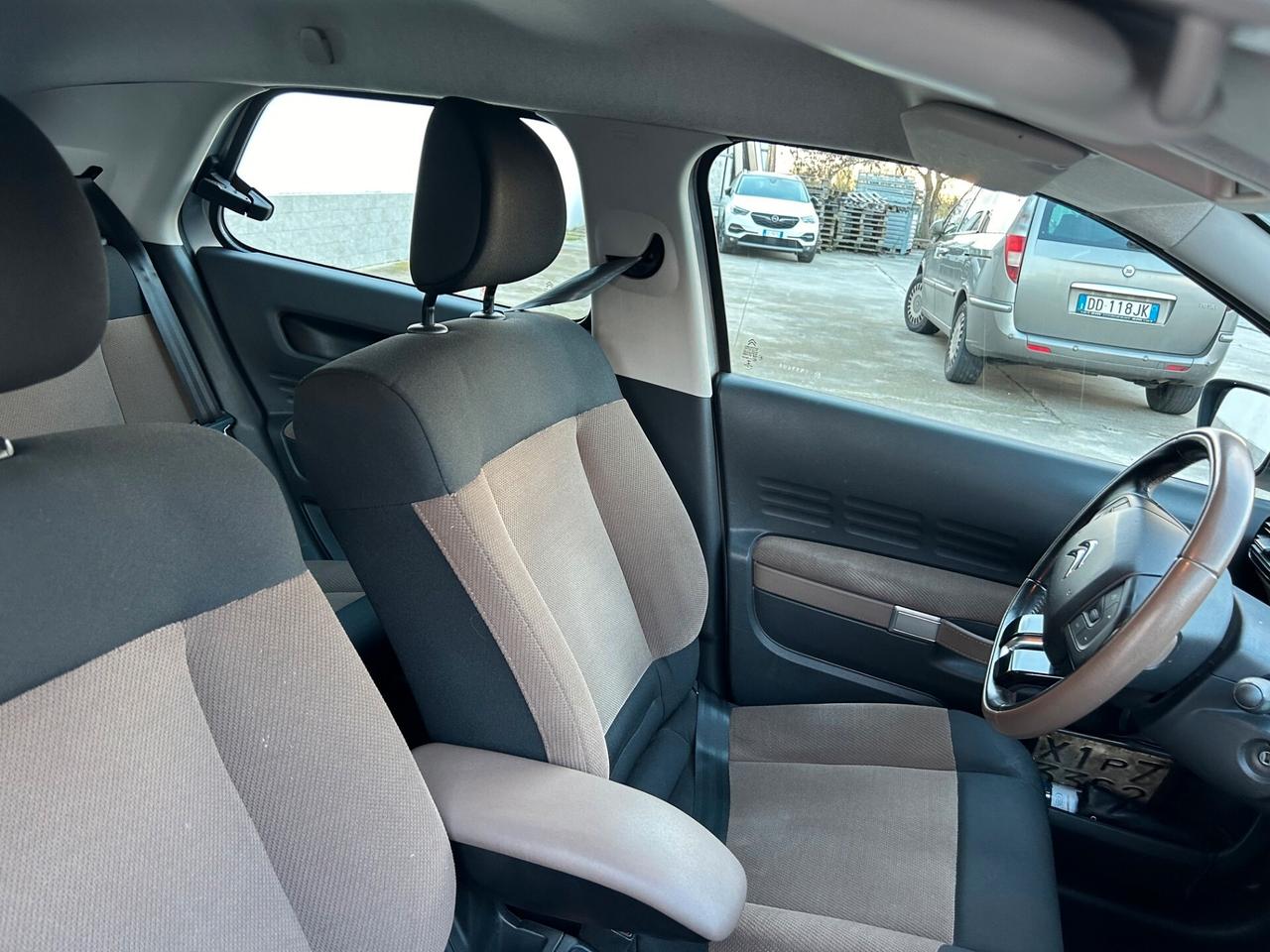 Citroen C4 Cactus PureTech 82 Shine