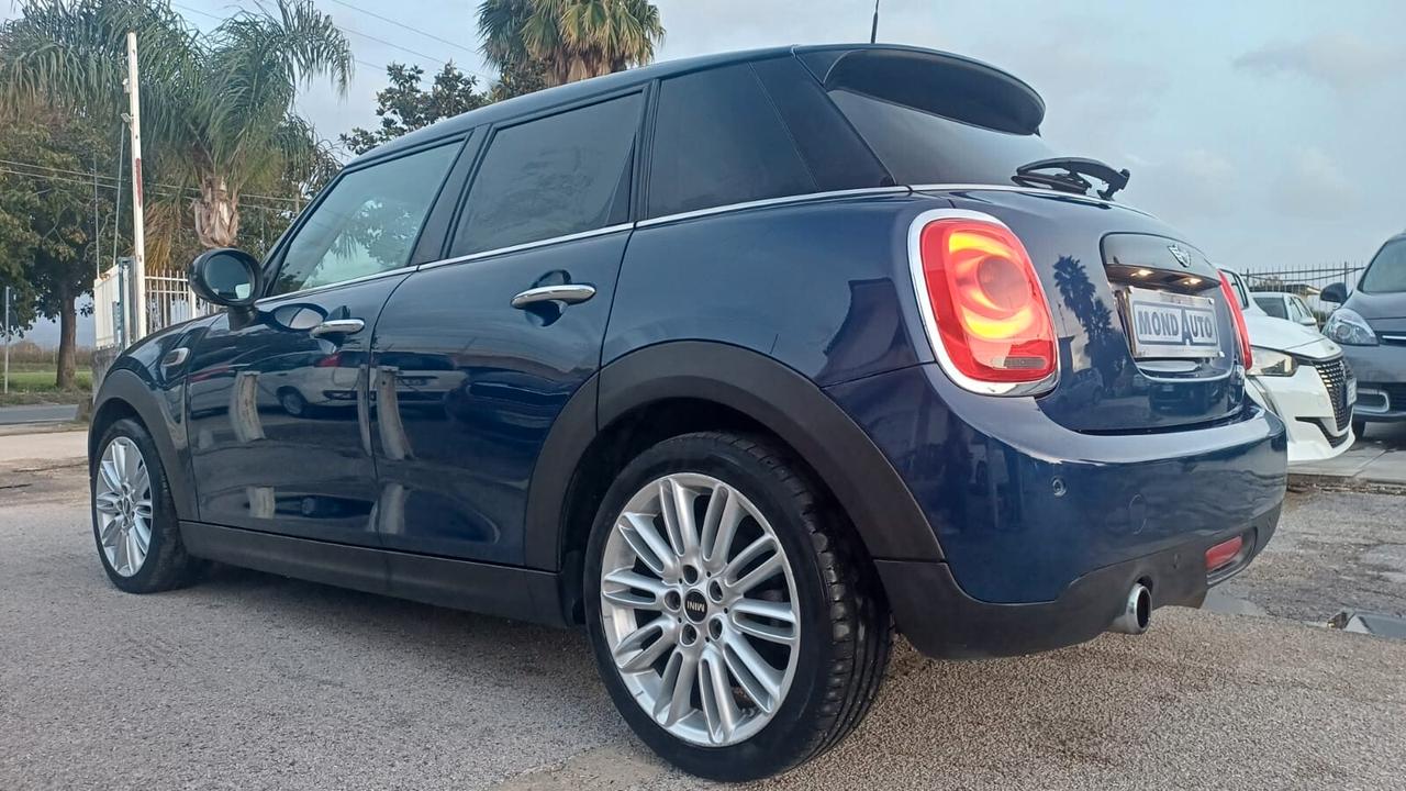 Mini COOPER D 1.5 2017 FULL OPTIONAL SOLO 49MILA KM LED F56