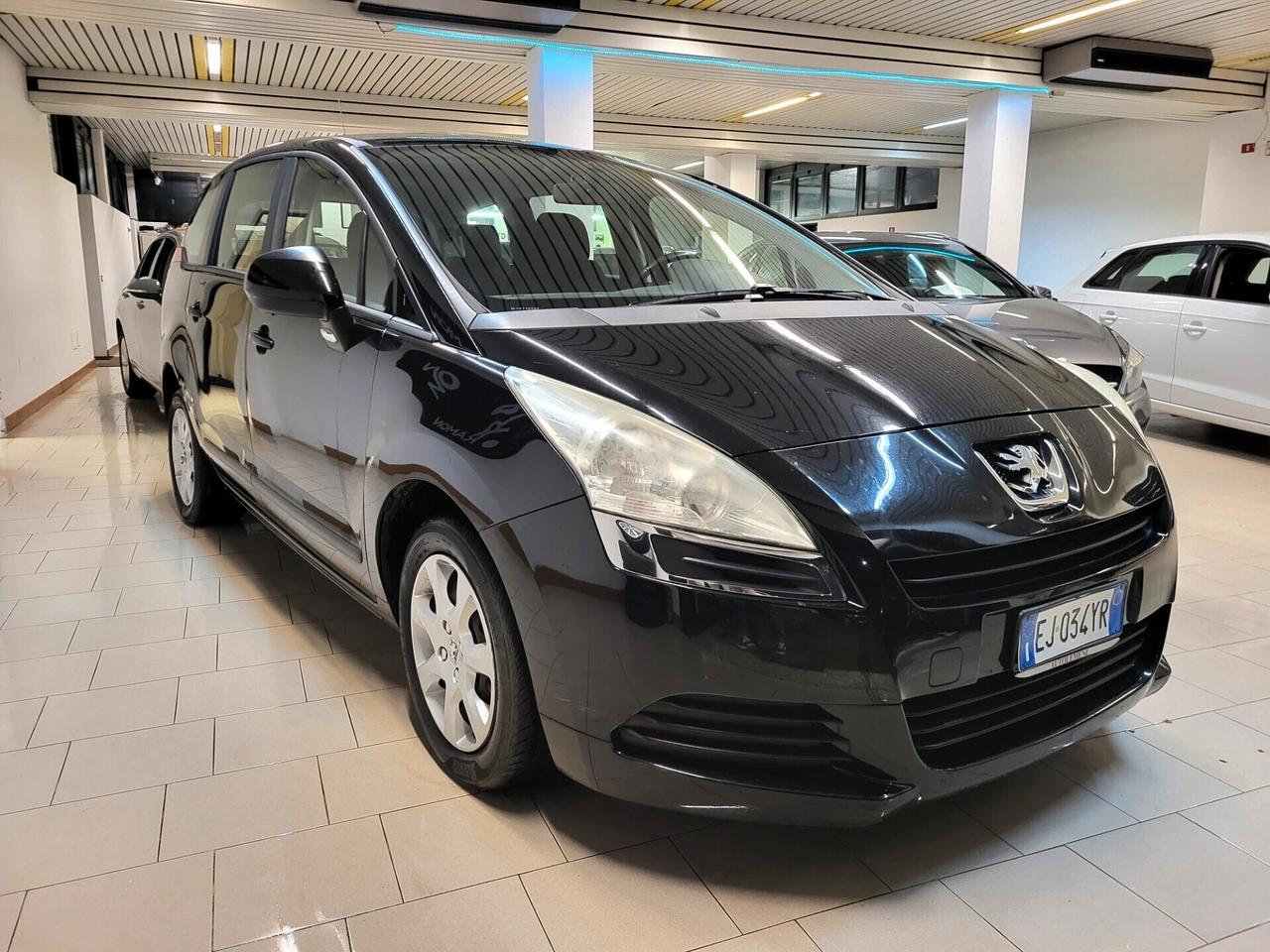 Peugeot 5008 1.6 HDi Business 7 posti