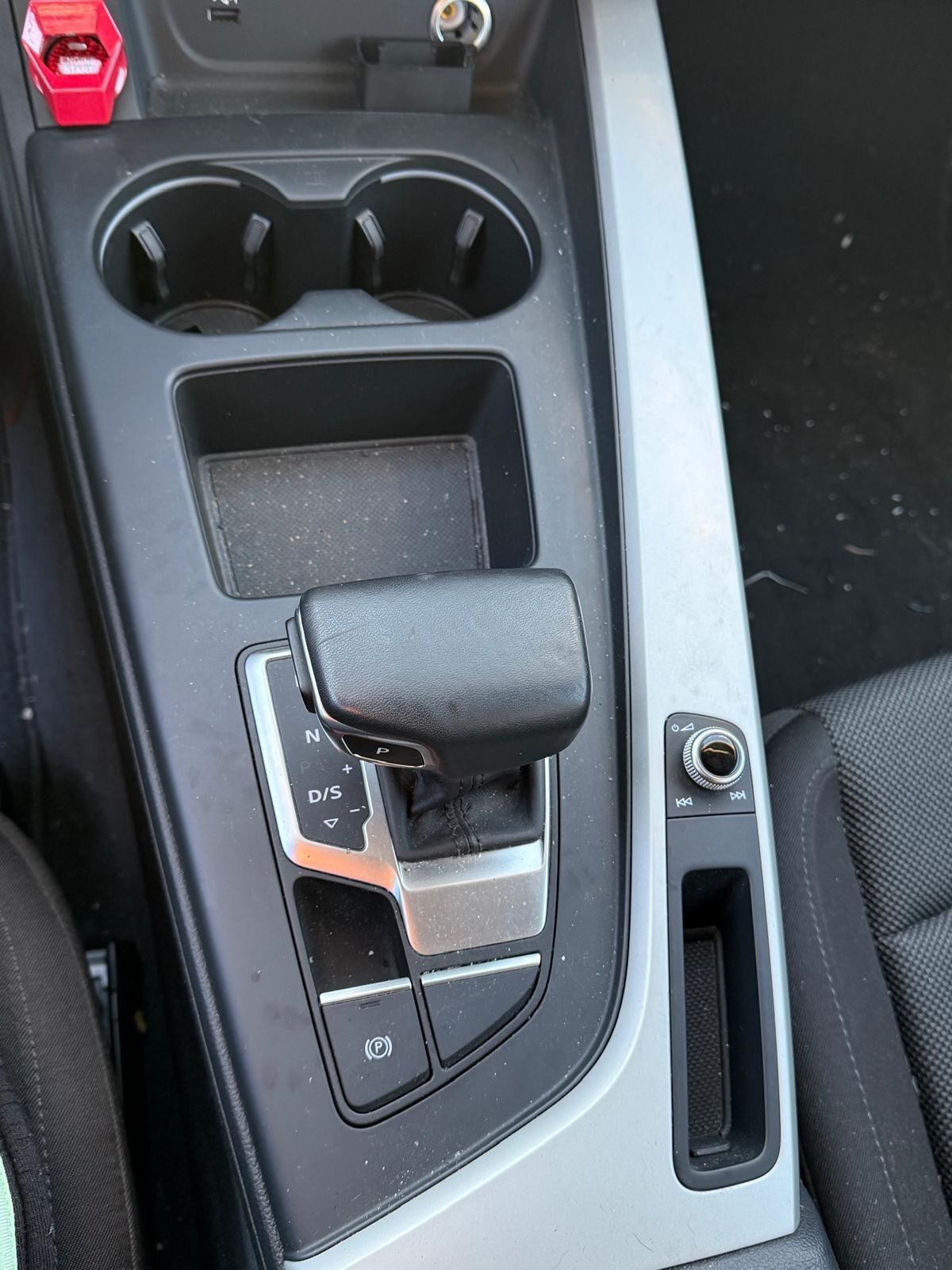 Audi A4 Avant 35 TDI/163 CV S tronic Business Advanced