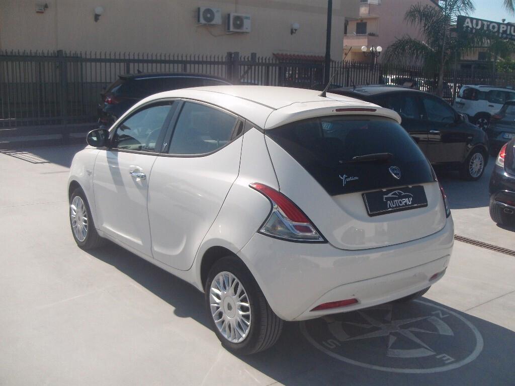 Lancia Ypsilon 1.2 69 CV 5 porte - 2017