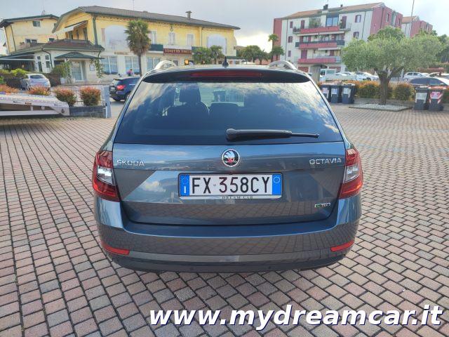 SKODA Octavia 1.5 DSG Wagon Ambition G-Tec