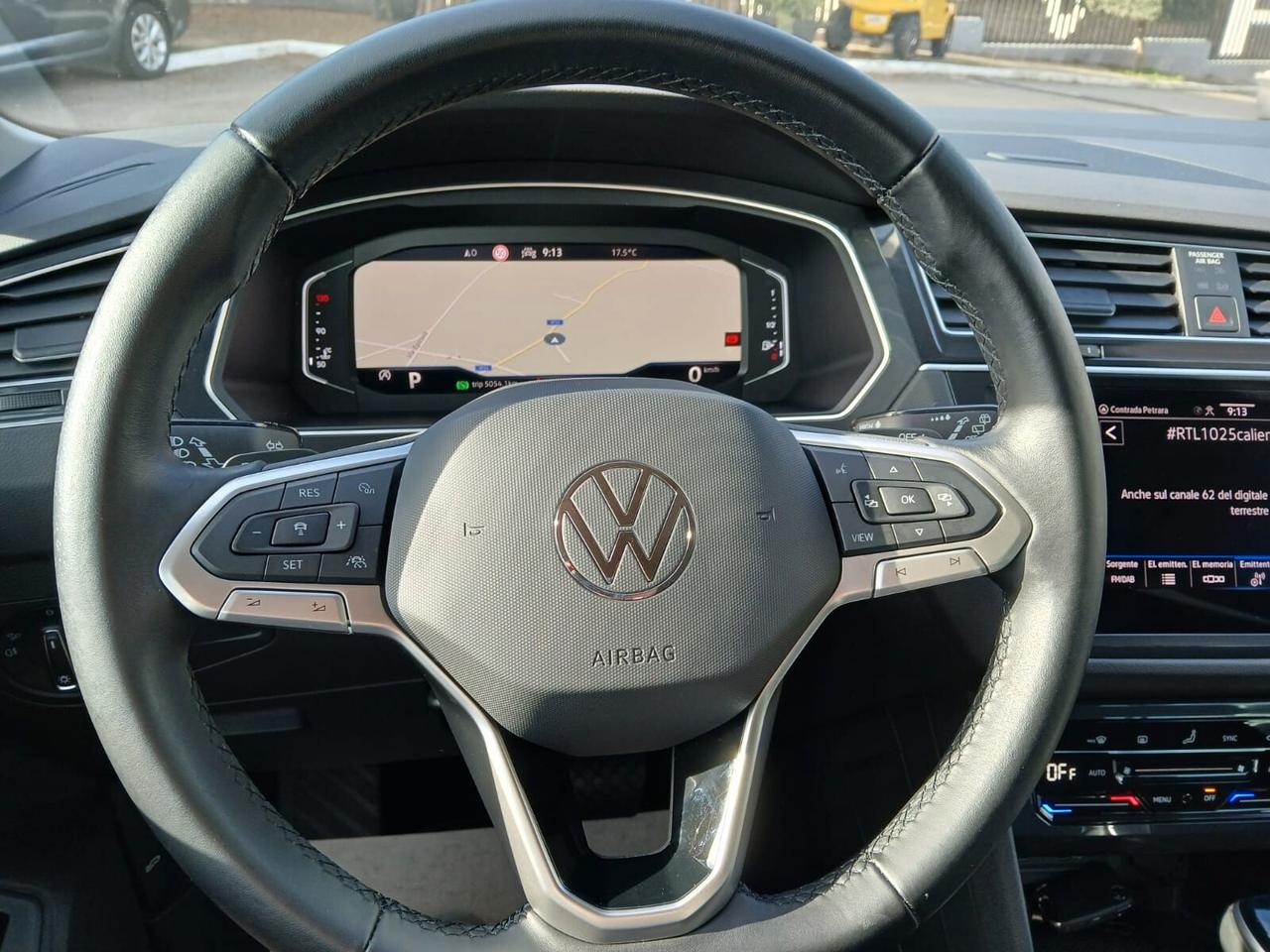 Volkswagen Tiguan 2.0 TDI 150 CV SCR DSG Elegance-AZIENDALE