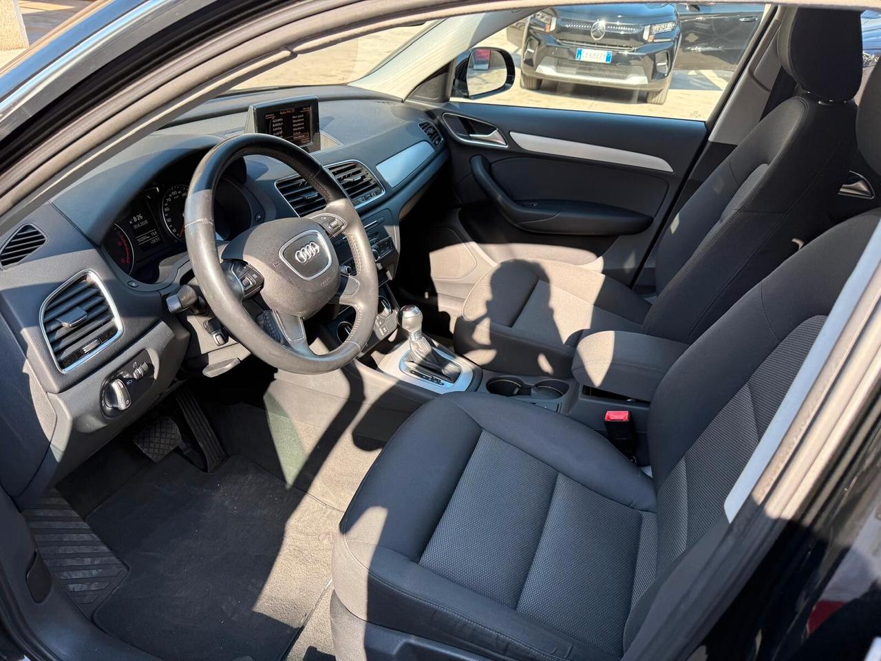 Audi Q3 2.0 TDI 150 CV S tronic line Edition