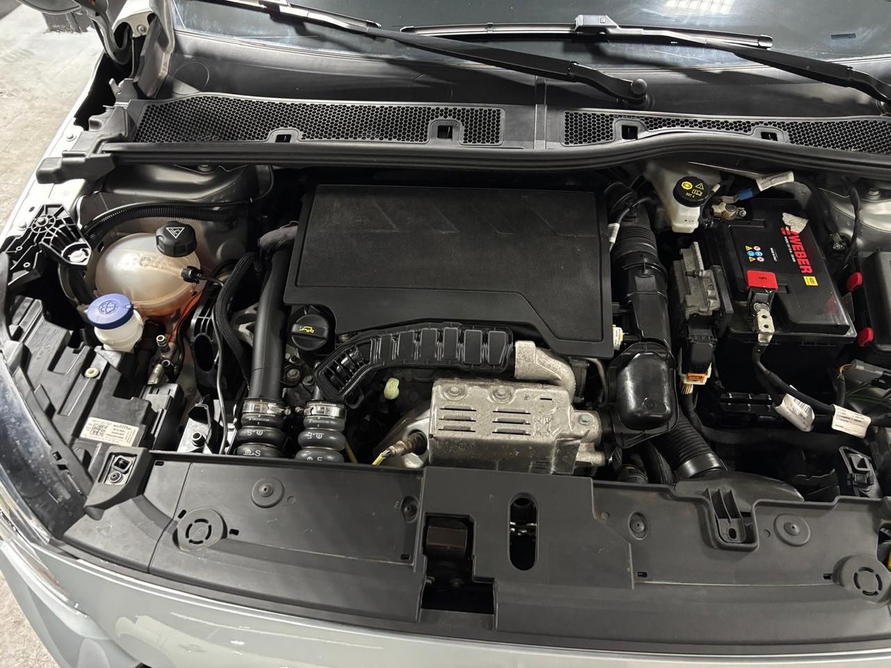 Opel Corsa 1.2 100 CV Design & Tech