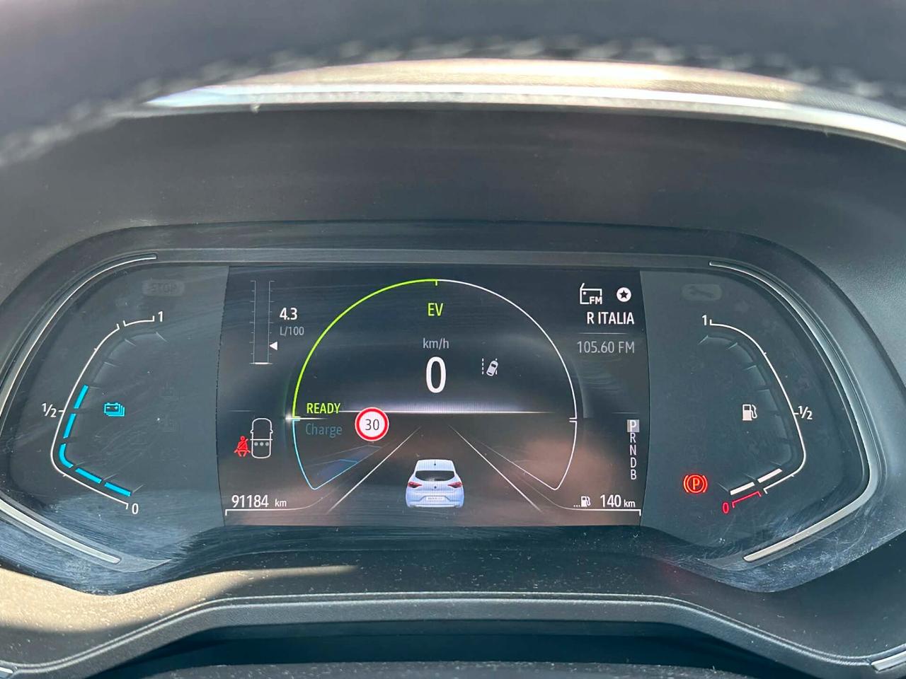 Renault Clio Full Hybrid E-Tech 140 CV 5 porte Intens