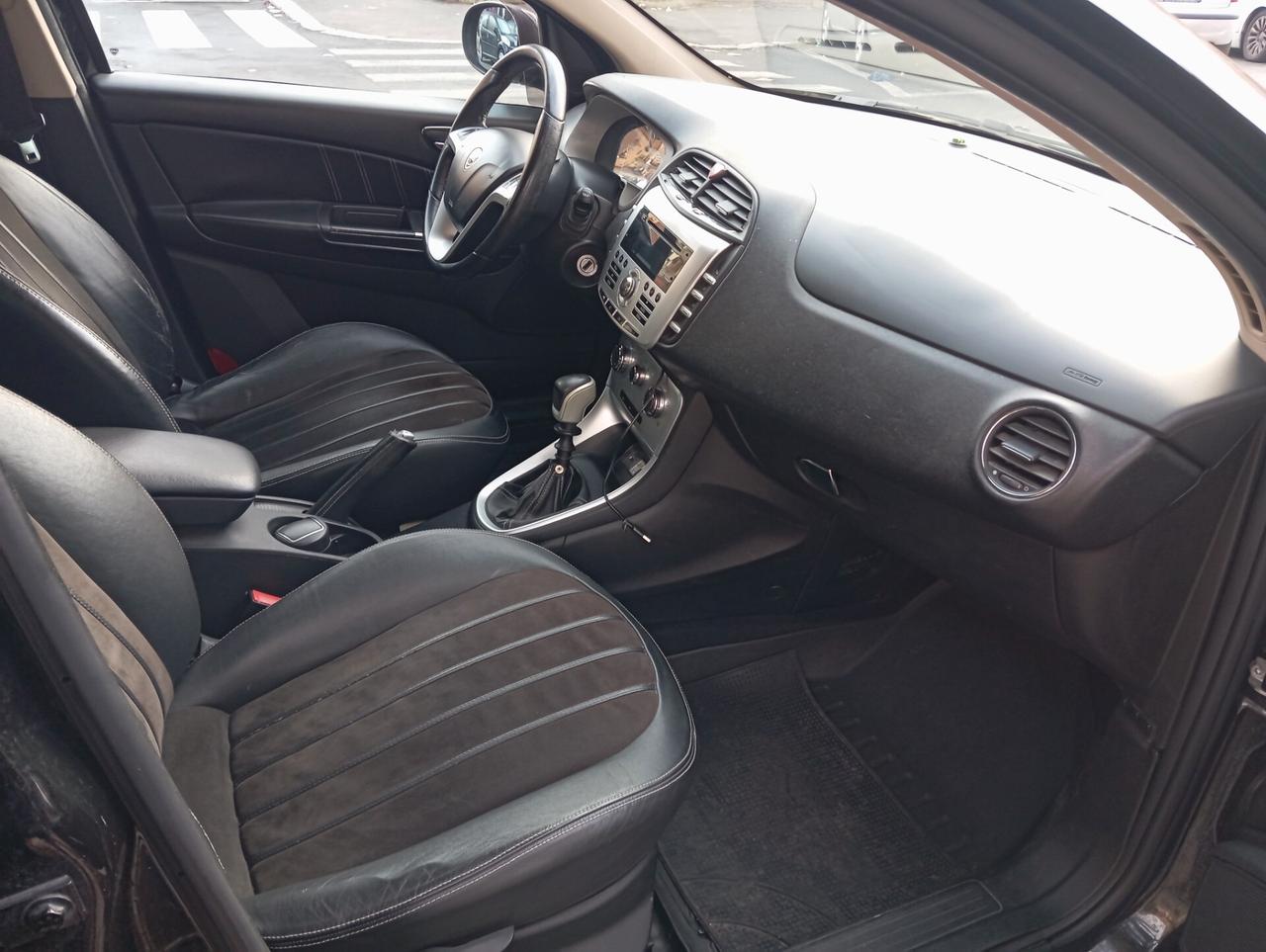 Lancia Delta 1.6 MJT DPF Platino