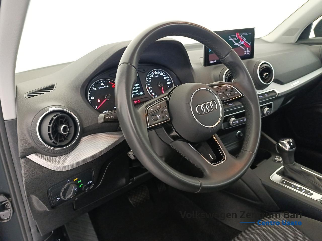 Audi Q2 35 2.0 tdi business s-tronic