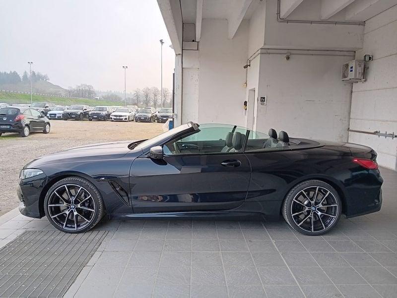 BMW Serie 8 840d Cabrio mhev 48V xdrive auto