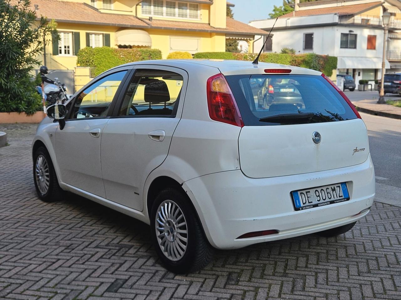 Fiat Grande Punto 1.3 MJT 75 CV 5 porte Dynamic