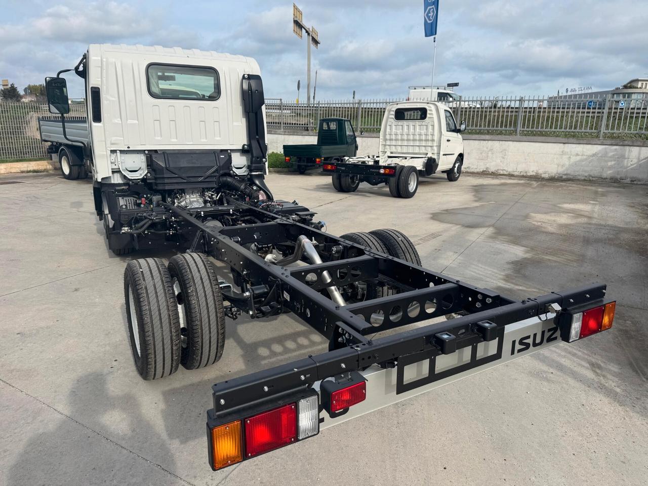 Isuzu M21 GENERATION 2 Passo F cc2.0 120cv Euro 6e Cambio Automatico