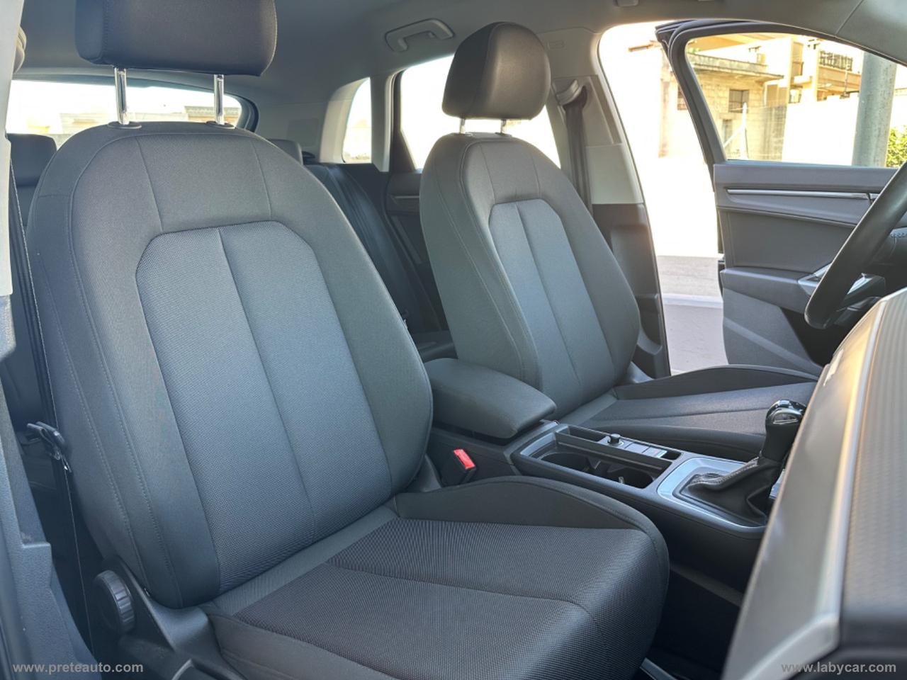 AUDI Q3 35 TDI S tronic Business
