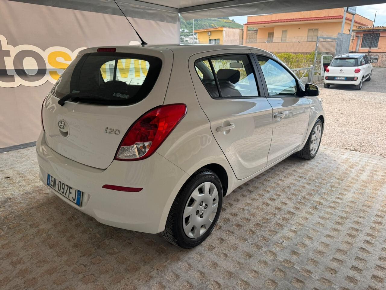 Hyundai i20 1.2 5p. BlueDrive GPL