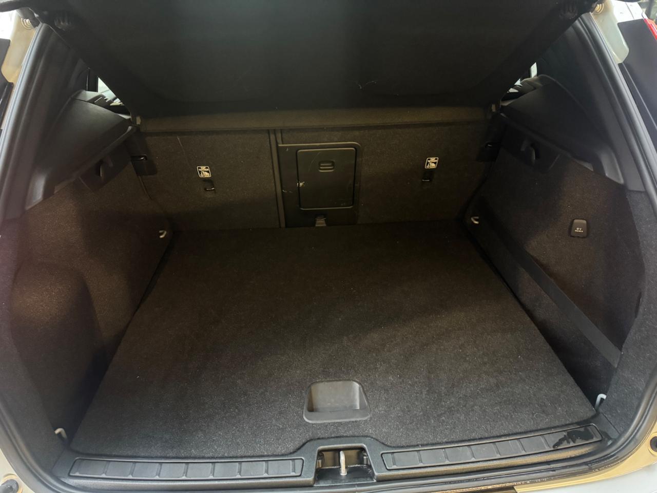 Volvo XC40 D3 2.0D 150cv