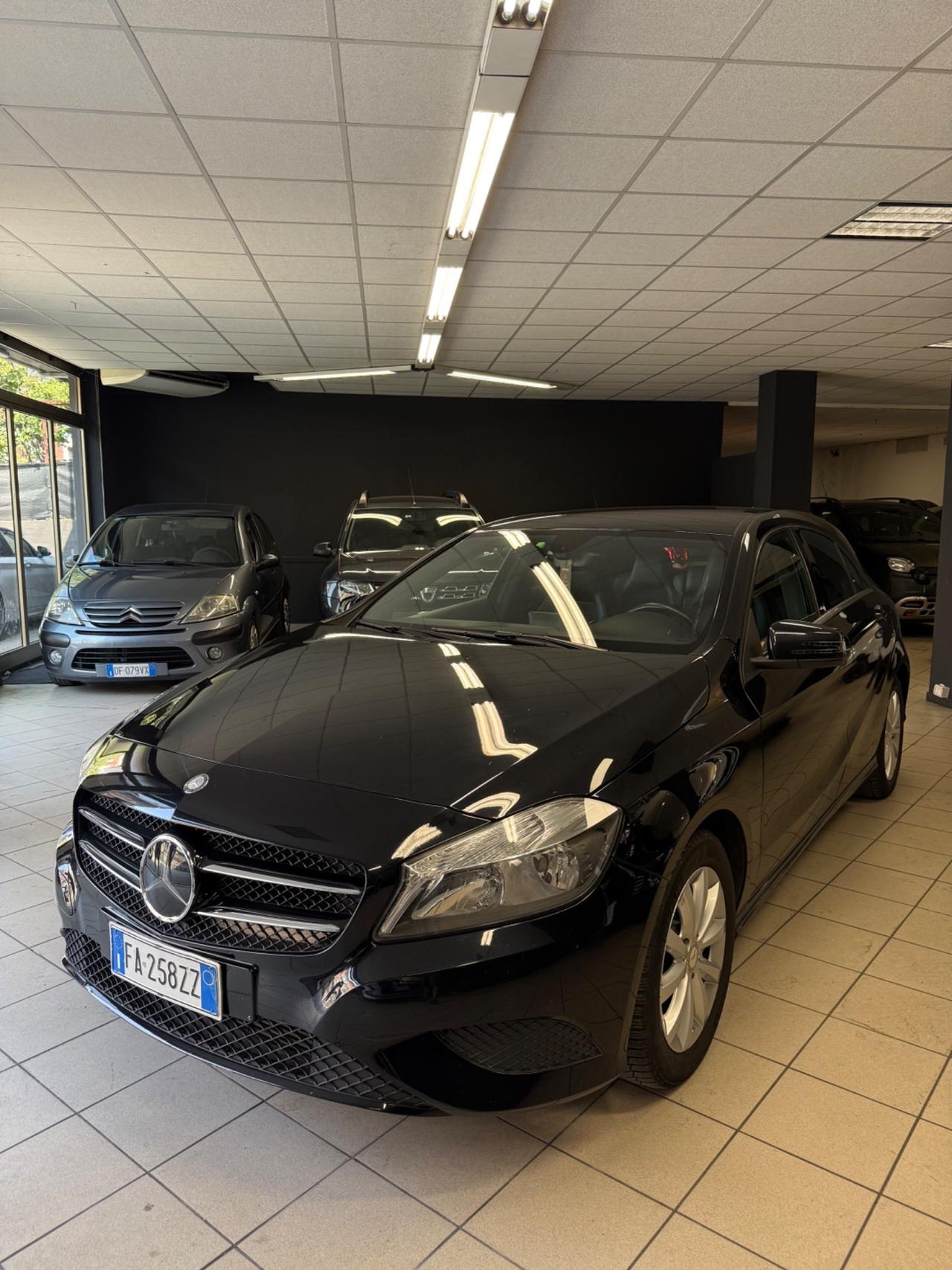 Mercedes-benz A 180 CDI Dark Night Edition