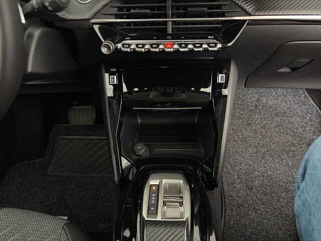 Peugeot 208 Hybrid 136 e-DCS6 Allure