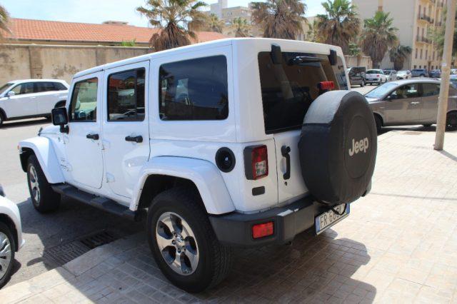 JEEP Wrangler Unlimited 2.8 CRD DPF Sahara Auto