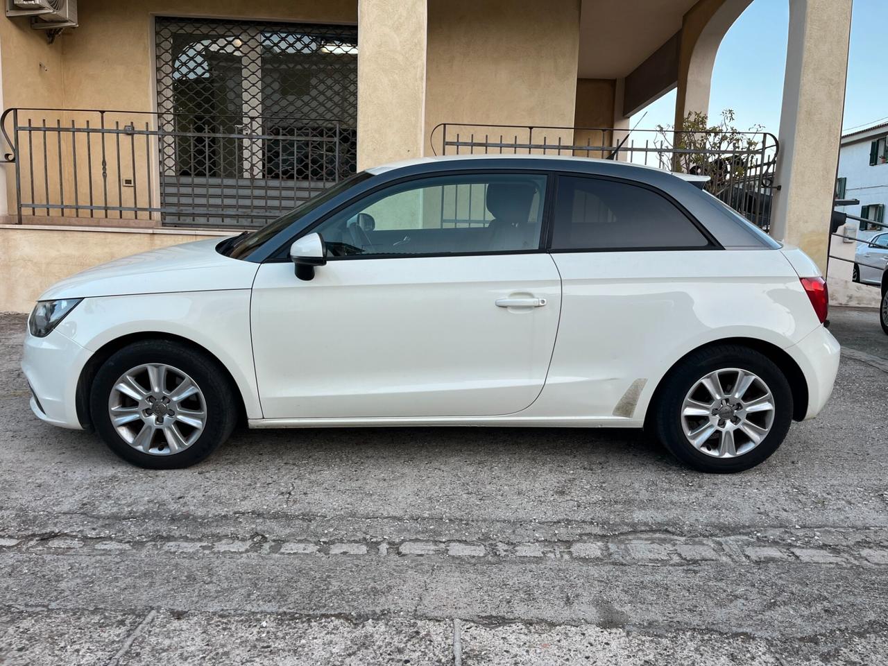 Audi A1 1.6 TDI 105 CV Attraction