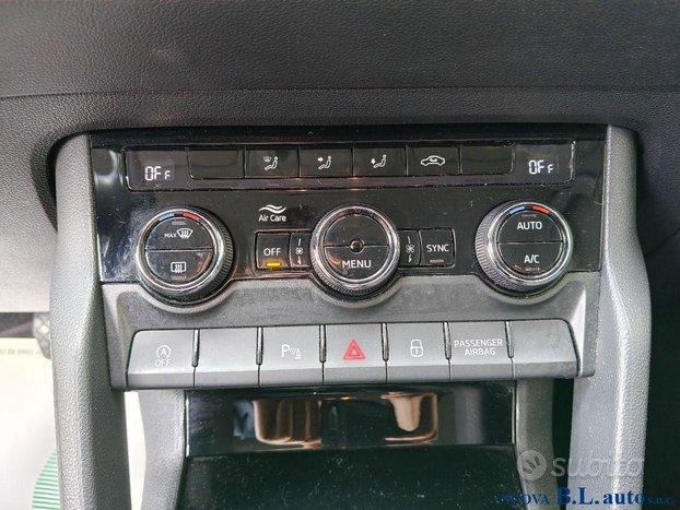 SKODA - Karoq - 1.6 TDI SCR DSG Executive