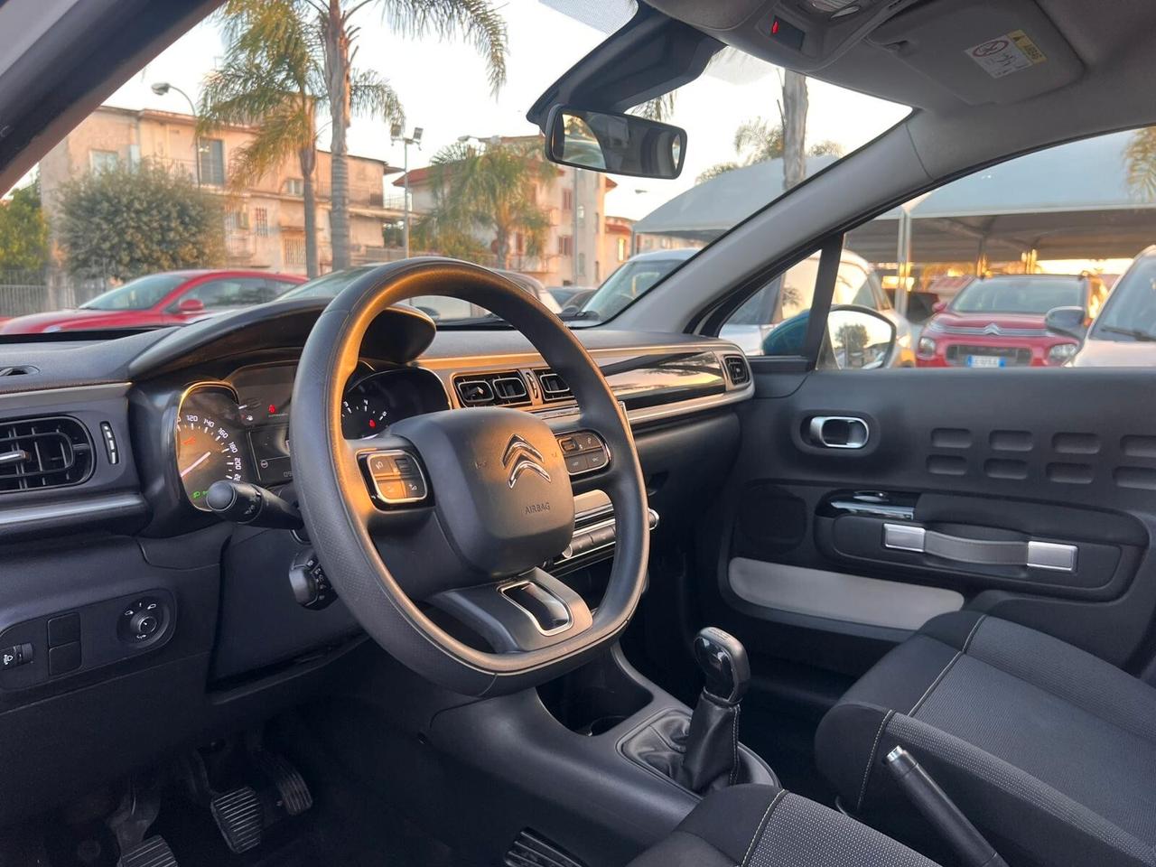 Citroen C3 PureTech 83 S&S Shine