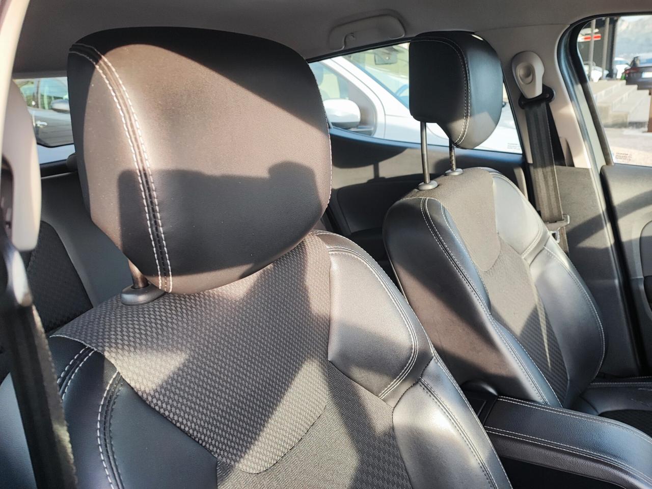 Renault Clio dCi 8V 75 CV 5 porte Moschino Life