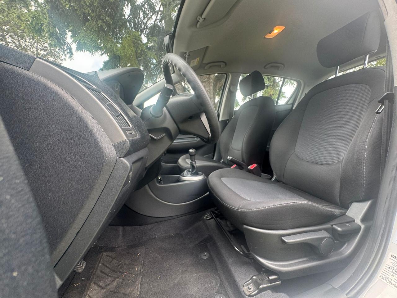 Hyundai i20 1.2 5p. Econext Sound Edition