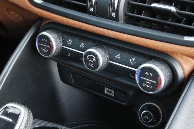 ALFA ROMEO Giulia 2.2Turbodiesel 210 CV AT8 AWD Q4 Veloce PELLE