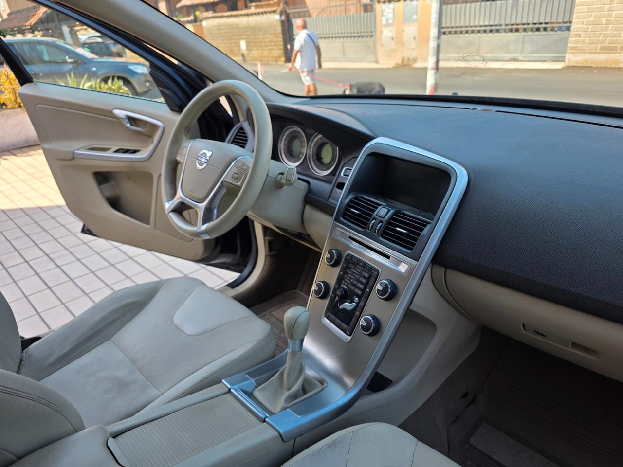 Volvo XC 60 XC60 DRIVe Momentum