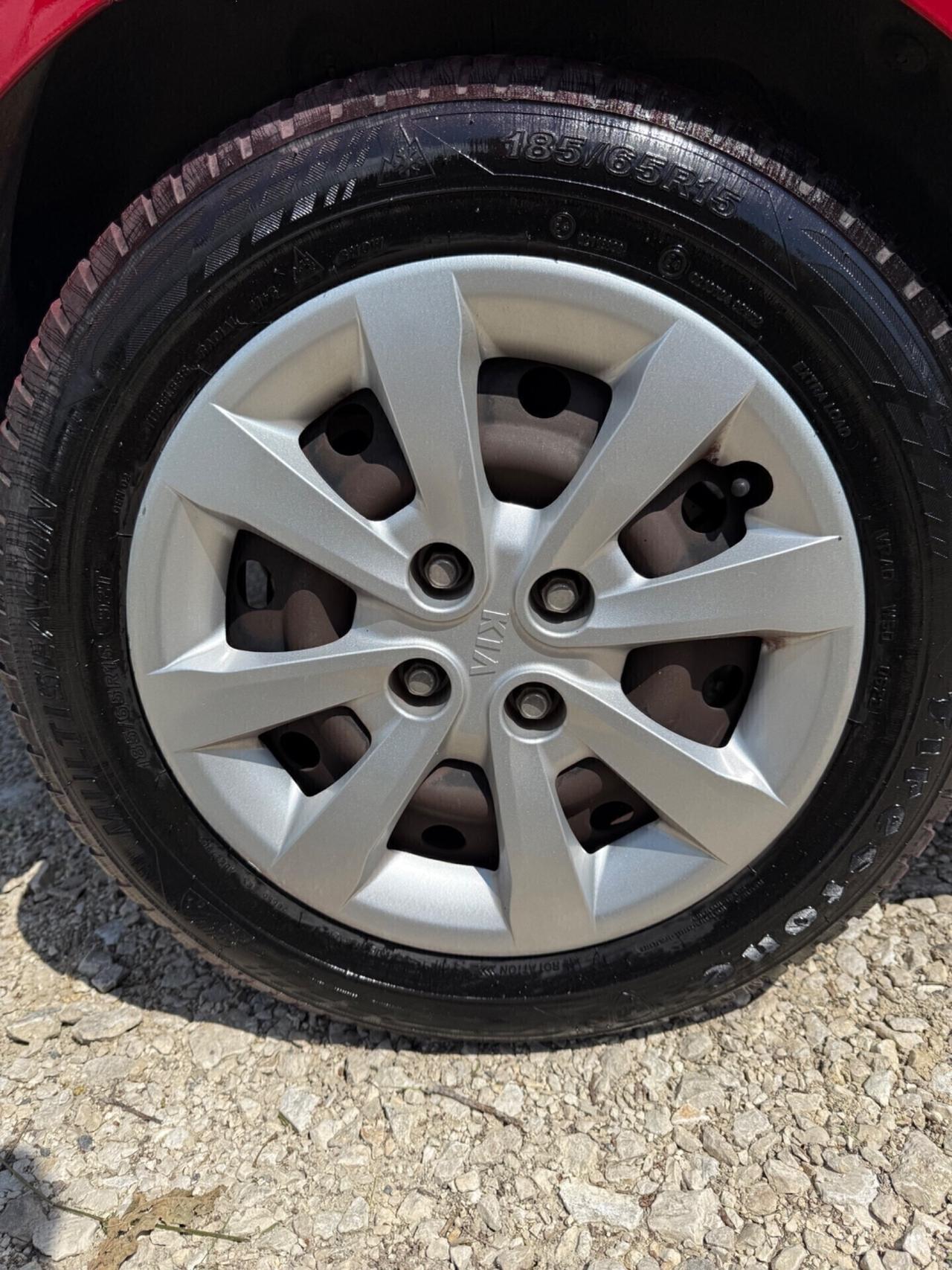 Kia Rio 1.2cc 5p. Km certificati neopatentati