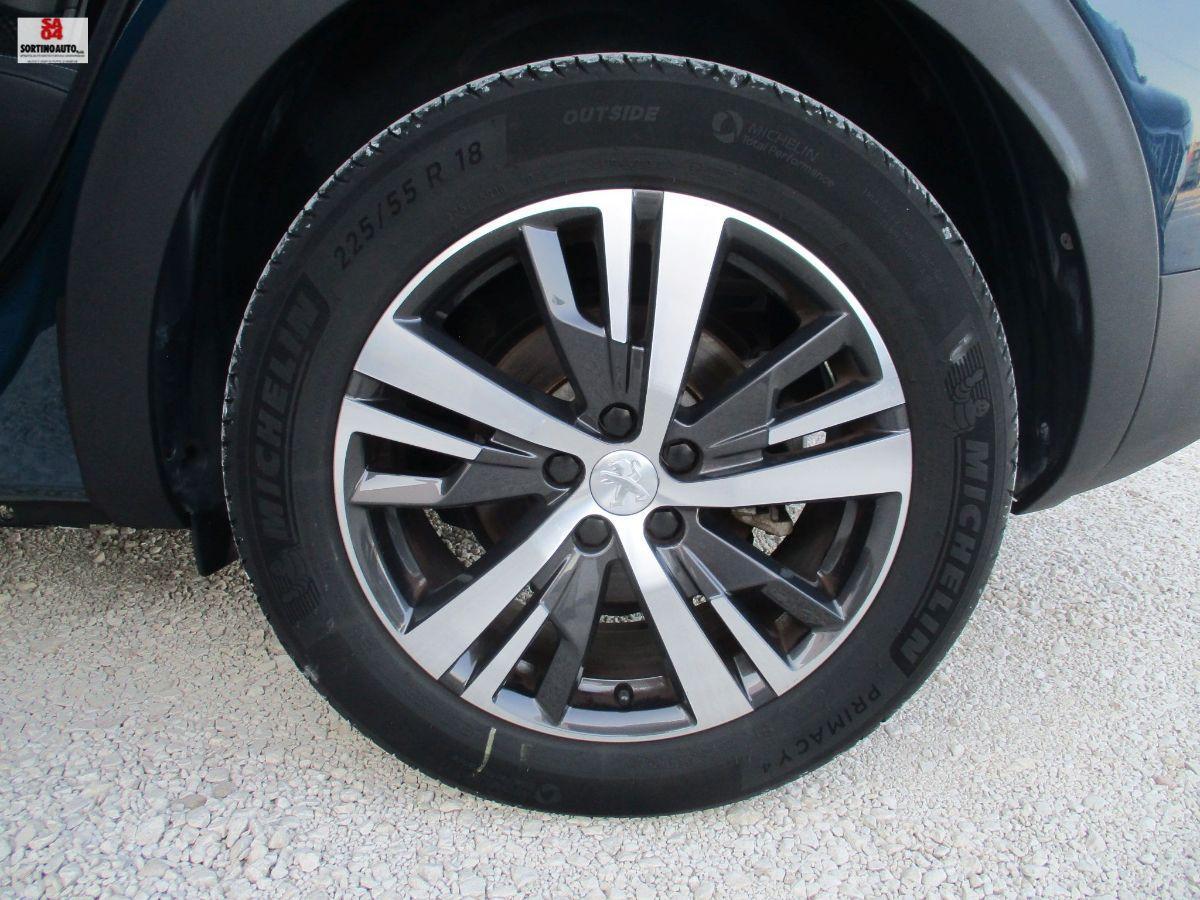 PEUGEOT 3008 BlueHDi 130 S&S EAT8 Allure Pack 2021