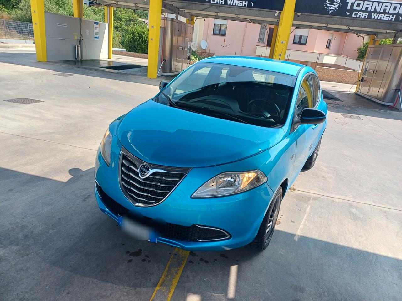 Lancia Ypsilon 1.2 69 CV 5 porte S&S Gold 2014