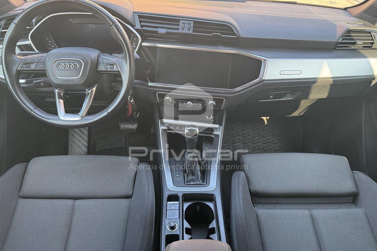 AUDI Q3 40 TDI quattro S tronic S line edition