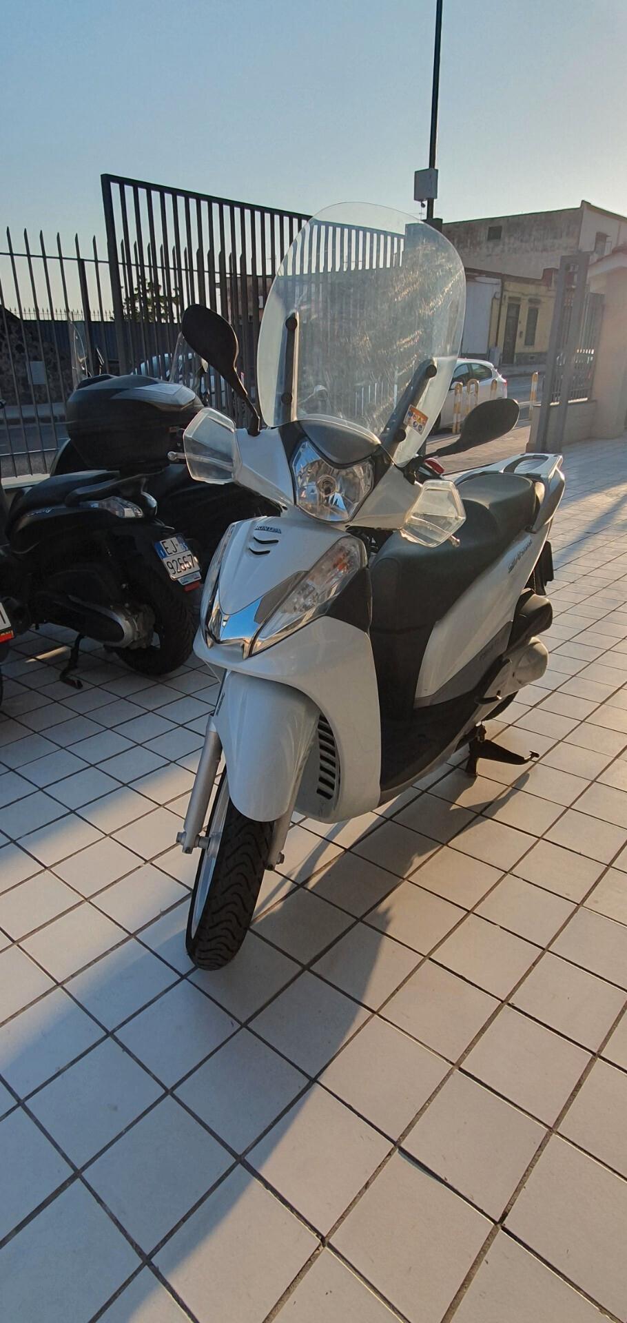 Honda SH 300 Abs