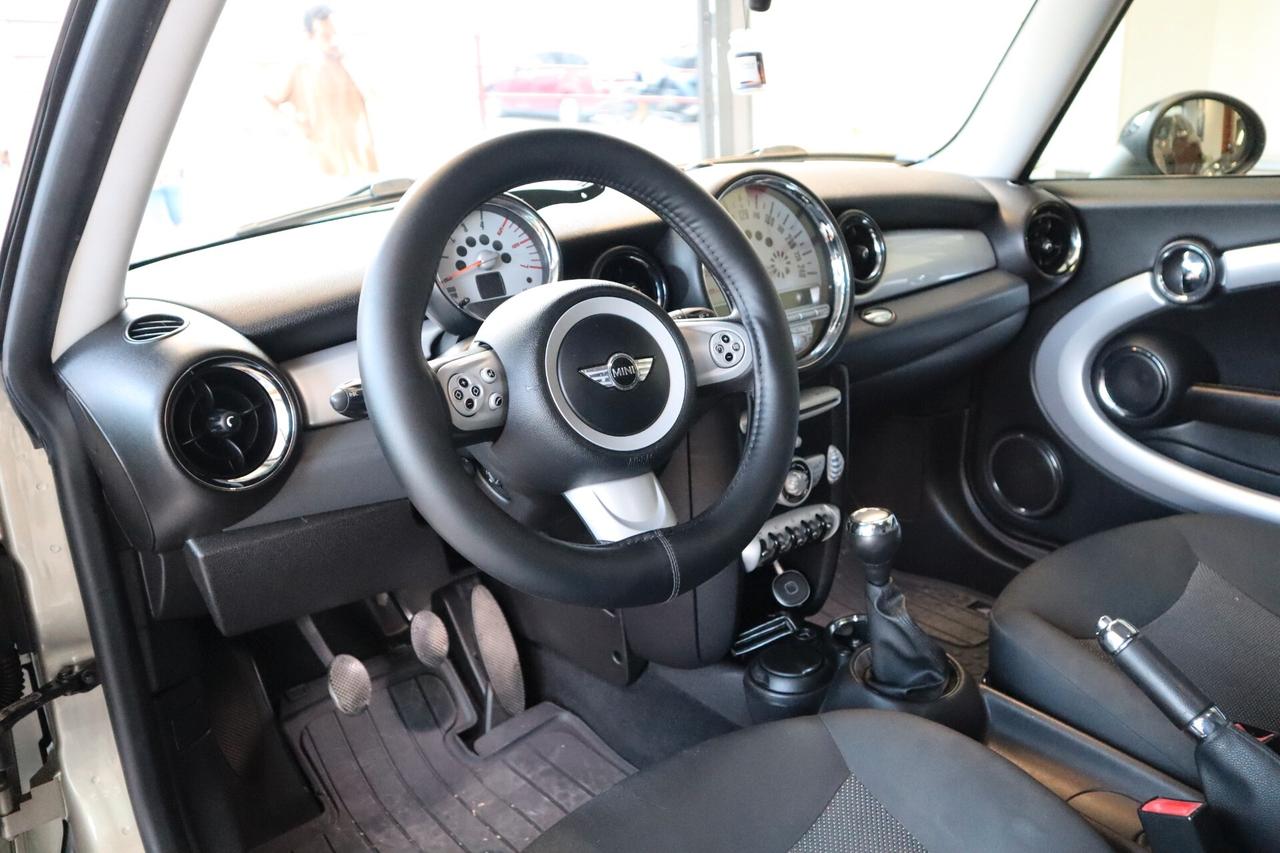 Mini 1.6 16V Cooper D