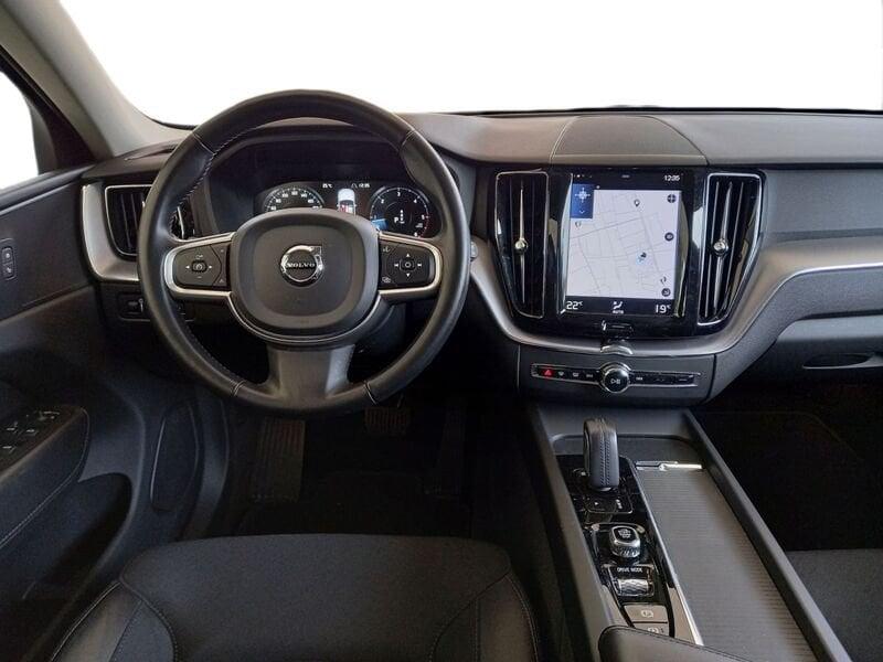 Volvo XC60 B4 197+14 CV AWD Mild Hybrid Diesel Automatica NAVI LED Business Plus