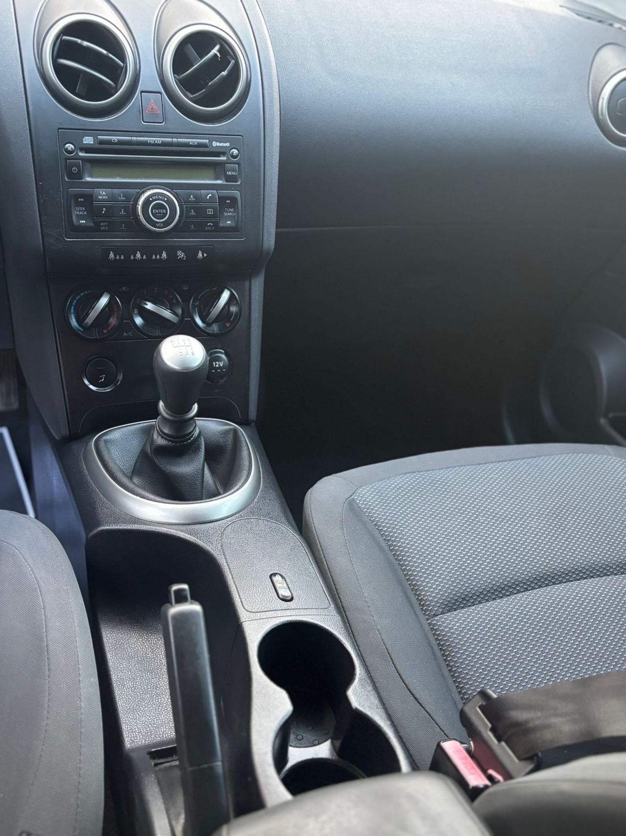 Nissan Qashqai 2.0 dCi DPF Tekna