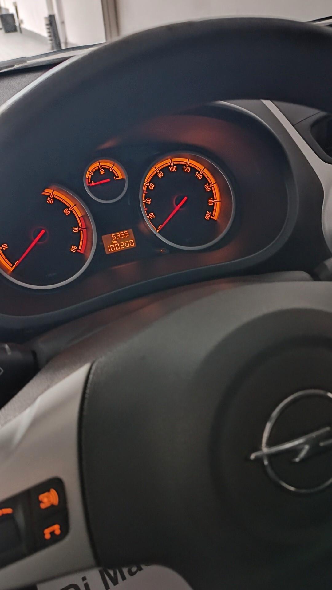 Opel Corsa 1.0 12V 3 porte Enjoy