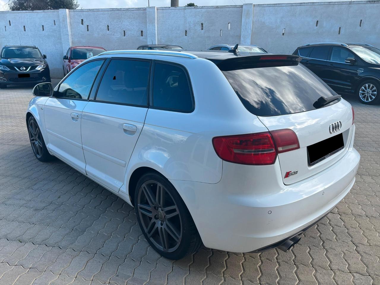 AUDI A3 SPB 2.0 TDI F.AP. AMBIENTE