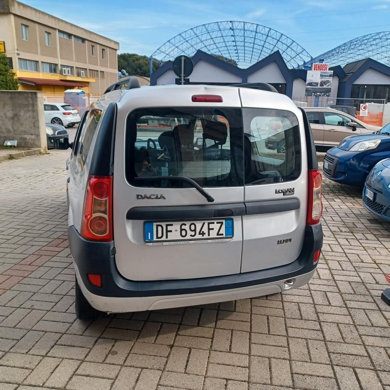 127.968 KM DACIA LOGAN 1.4 OTTIMA PER LAVORO E FAMIGLIA