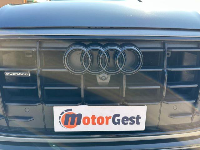 AUDI Q8 55 TFSI quattro tiptronic S-Line