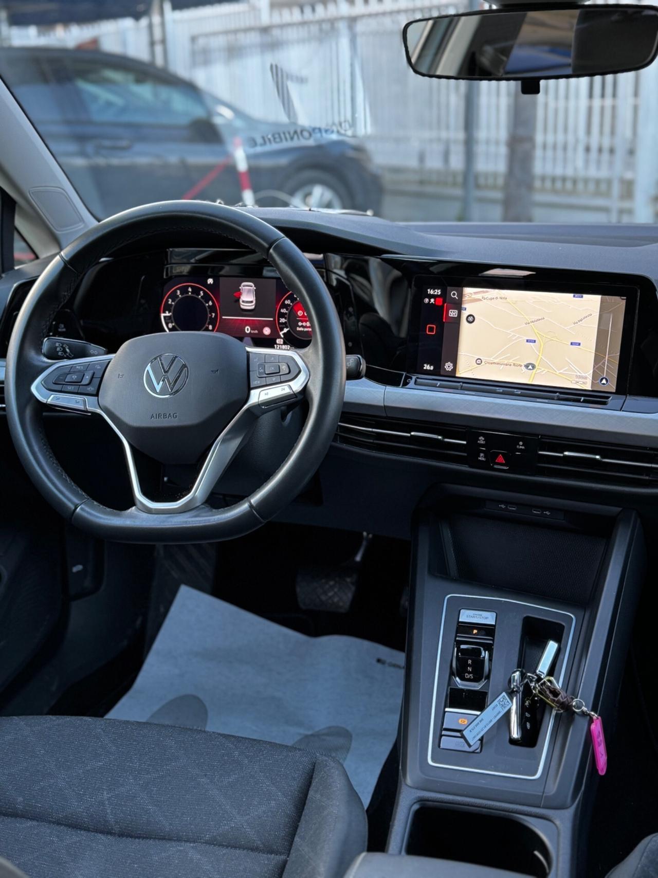 Volkswagen Golf 1.0 eTSI EVO DSG Life